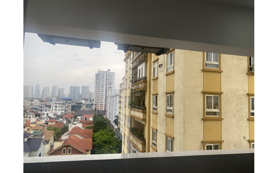 Cho thuê căn hộ Chung Cư Mễ Trì Thượng, Nam Từ Liêm, 130m-3PN-2WC- Giá 14tr